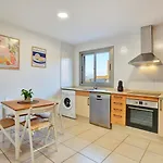 Aurea House בית נופש