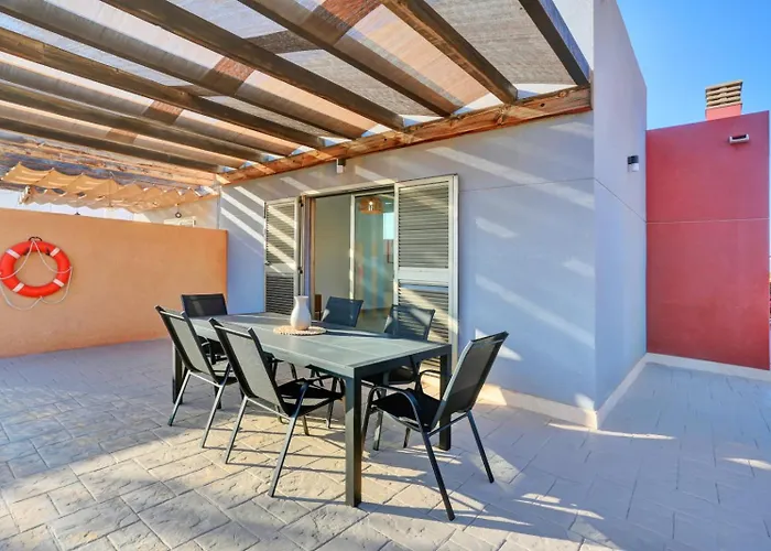 Aurea House Holiday home *