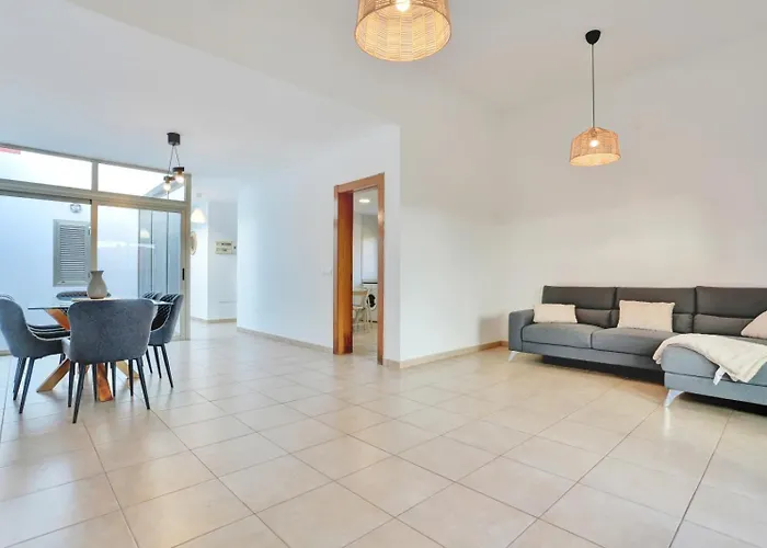 Aurea House בית נופש *