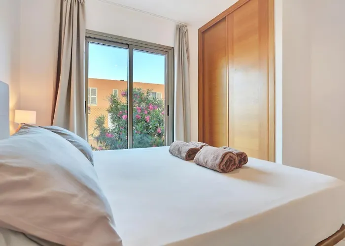 Aurea House בית נופש אנטיגואה